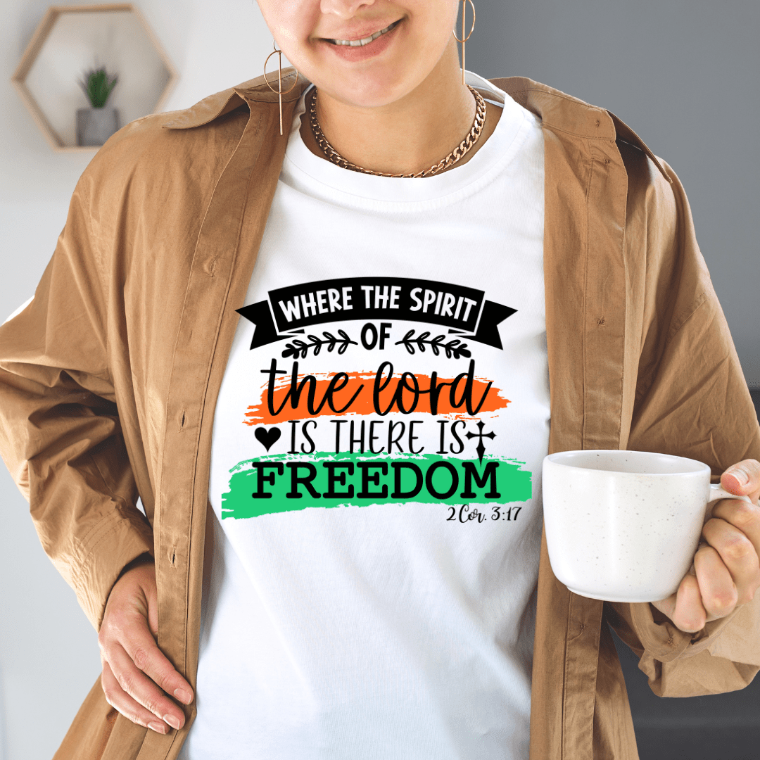 Spirit Gives Freedom - Zach Christian Apparel - Christian apparel